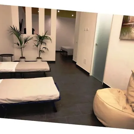 Apartment Holiday Juvaraom Nel Cuore Di Palermo! *