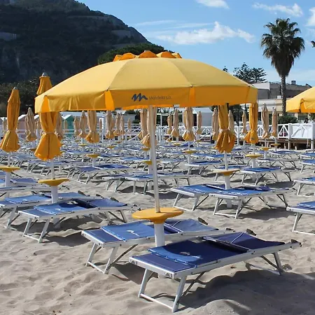Alessi Design Tra Centro E Mare Appartamento
