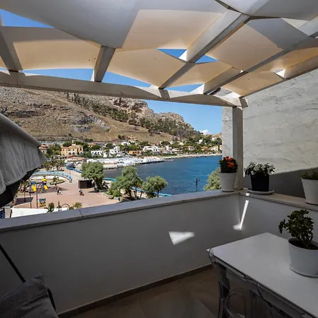 Pensjonat La Piazzetta A Mare House