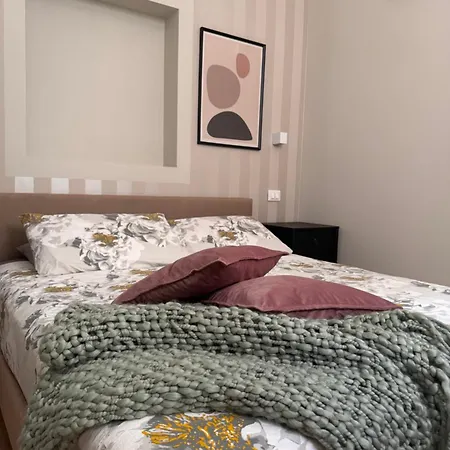 Luxury Cathedral Apartment Palermo