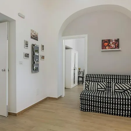 Palazzo Viola - Quattro Canti Charming Flats * Palermo