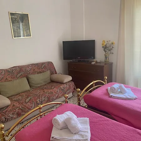 Serradifalco Cozy House Di Enza E Luigi Palermo