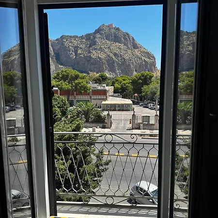 Il Falchetto Apartment