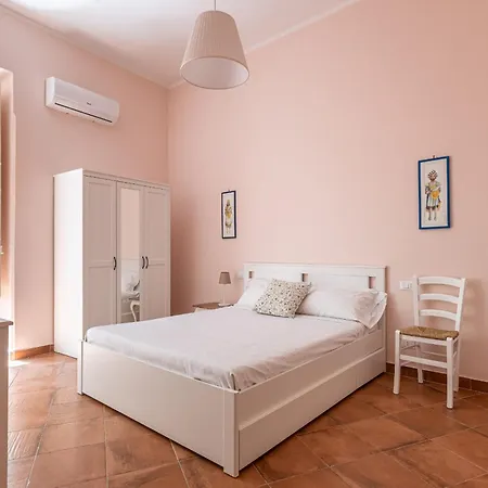 Il Cortile Degli Aragonesi By Wonderful Italy Appartamento *