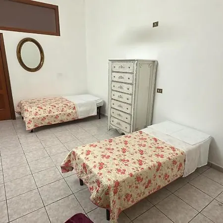 Ilary Apartment *