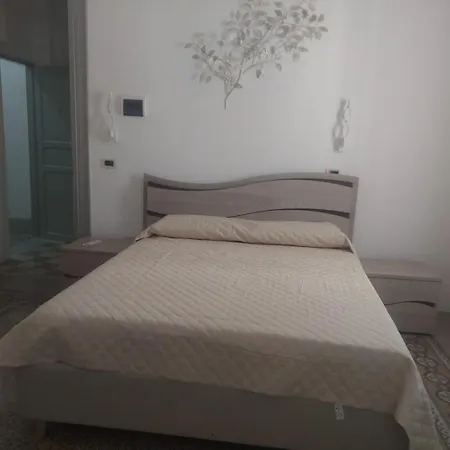 Lamphotel Militello Affittacamere Palermo