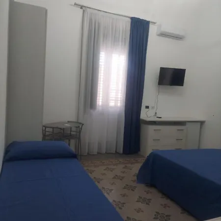 Lamphotel Militello Affittacamere