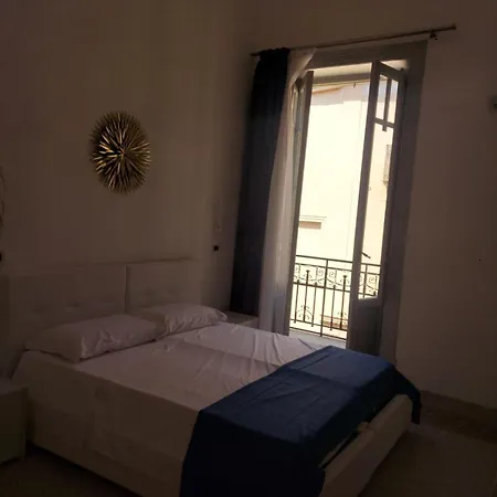Lamphotel Militello Affittacamere