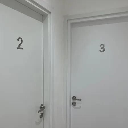 Oda ve Kahvaltı Del Massimo 3*