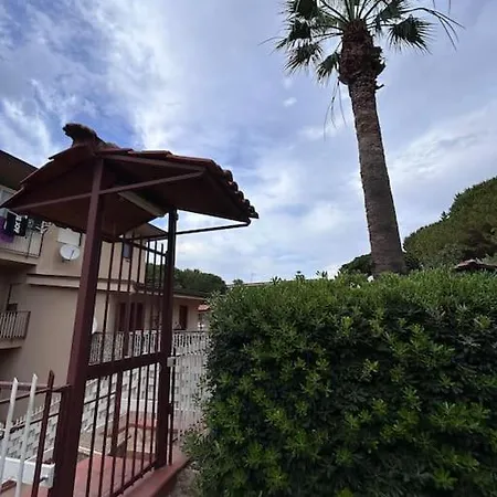Finc House *