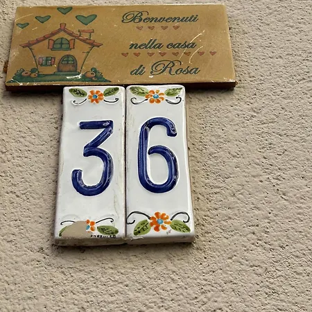 Holiday home La Casetta Di Rosa *