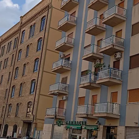 Di Nick Station Apartment