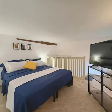 Apartment Centro Storico-marina Free Parking Wifi Netflix