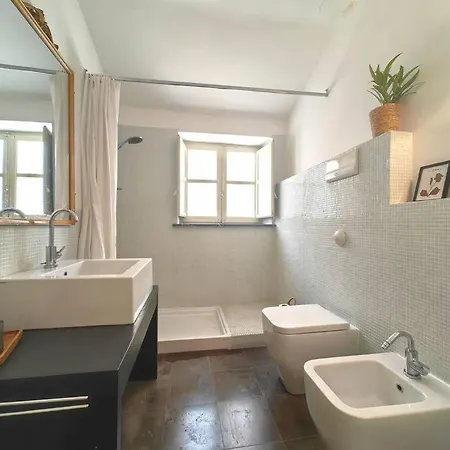 Apartment Centro Storico-marina Free Parking Wifi Netflix