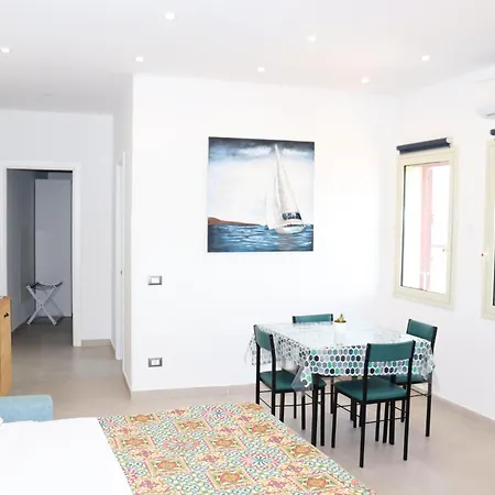 Appartamento Rineddahouse Panoramico Vista Mare Con Parcheggio Privato