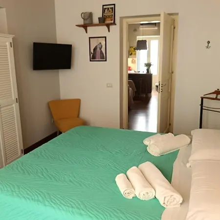 We # Are Ai Cassarelli Apartment Palermo