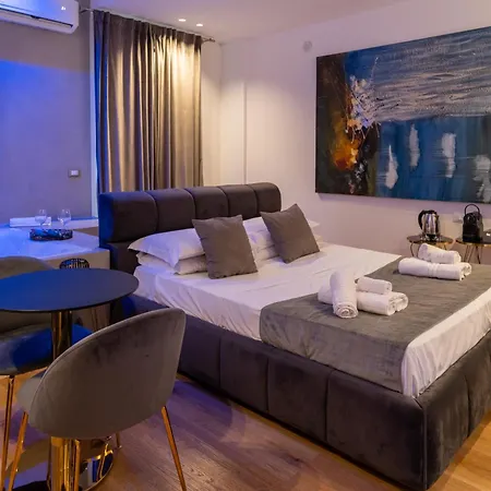 Four Luxury Affittacamere Palermo
