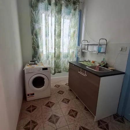 Affittacamere La Casa Di Giovy *