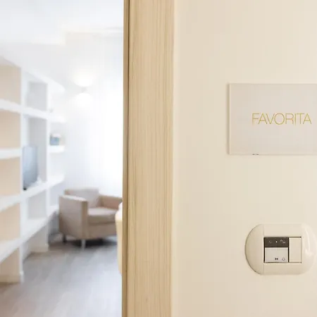 Ai Leoni Apartment
