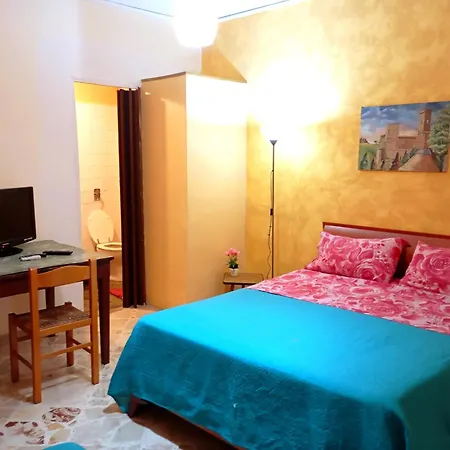 Apartment Di Nick Station