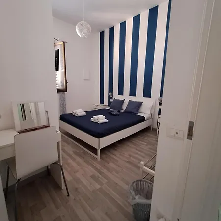 Bedroom La Stazione Bed & Breakfast *