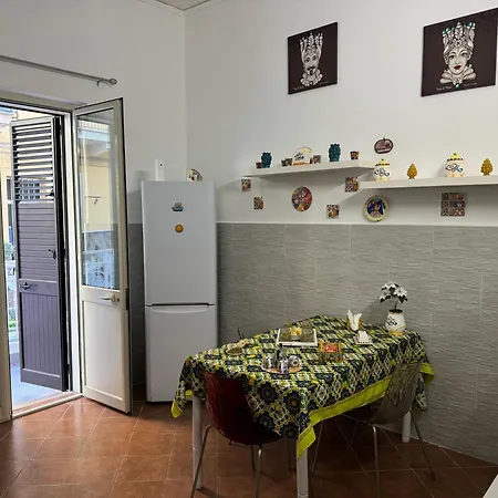 Holiday home Ninni House *