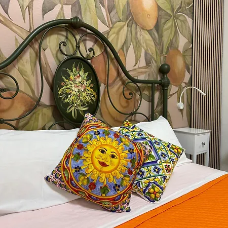 Orange Lemon Garden Apartment