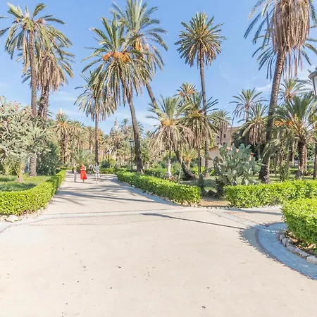 2 Bedroom Awesome In Apartment Palermo