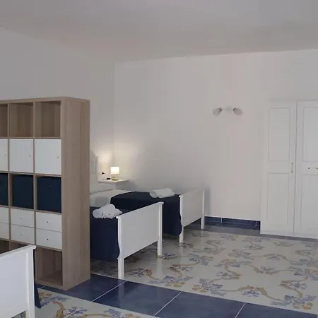 Apartment Dimora Dei Cartari *