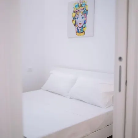 La Casa Al Mercato - Self Check-in Apartment Palermo