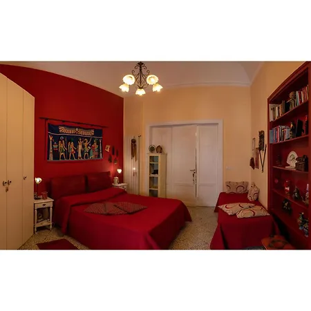 לינה וארוחת בוקר Nuovo Cortile 3*