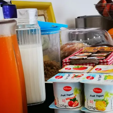 Alojamento de Acomodação e Pequeno-almoço Liberty Palace