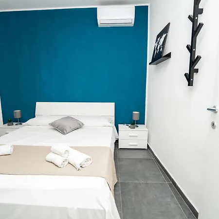 Modern House Orleans Apartment Palermo