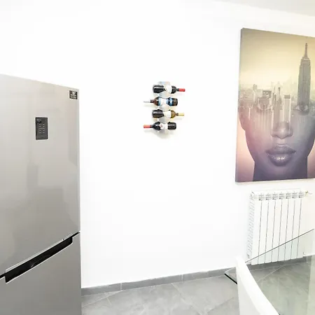 Modern House Orleans Apartment *
