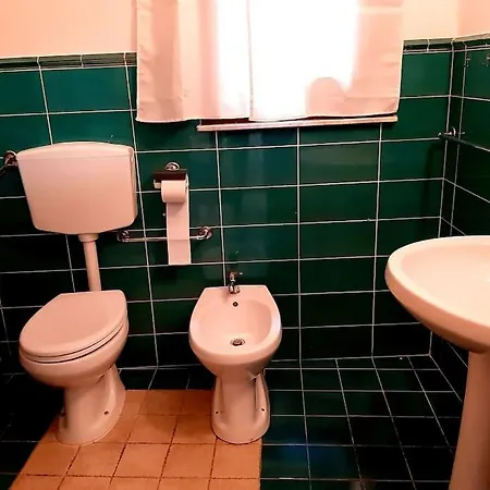 Ballaro Apartment *