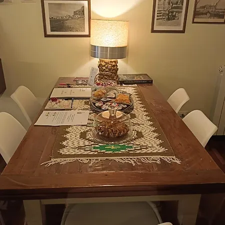 Apartment We # Are Ai Cassarelli *