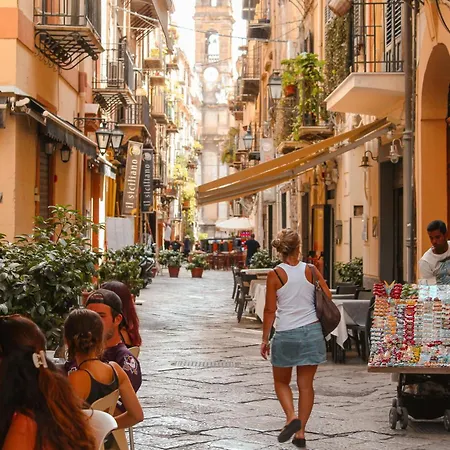 旅馆 Ostello Bello Palermo *