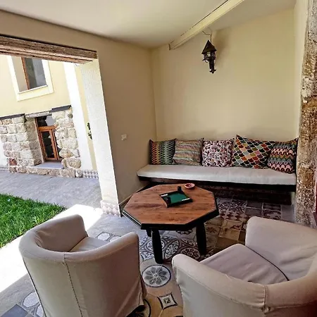 Sette Fate E Solarium Guest house