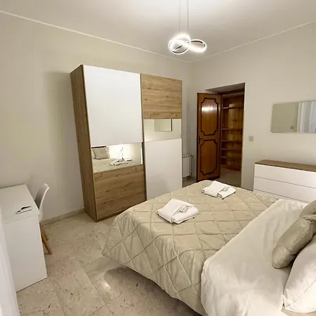 Apartment Dantes House Palermo