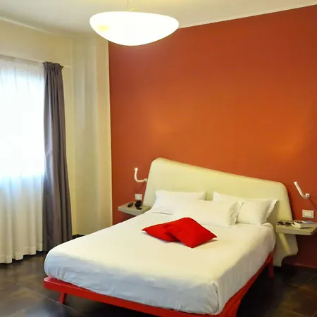 Ξενοδοχείο Ibis Styles President 4*