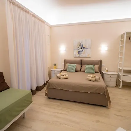 Scic House Couette-café Palerme