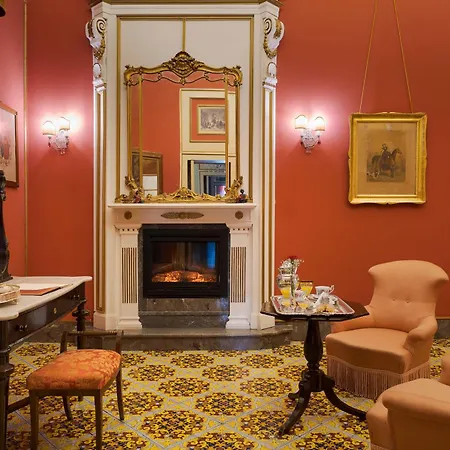 Gæstehus Palazzo Arone Dei Baroni Di Valentino