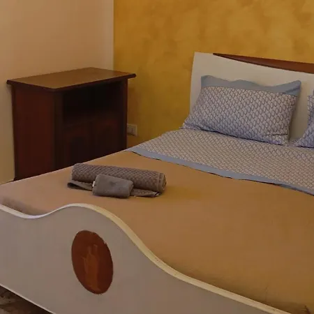 Apartment Di Nick Station *