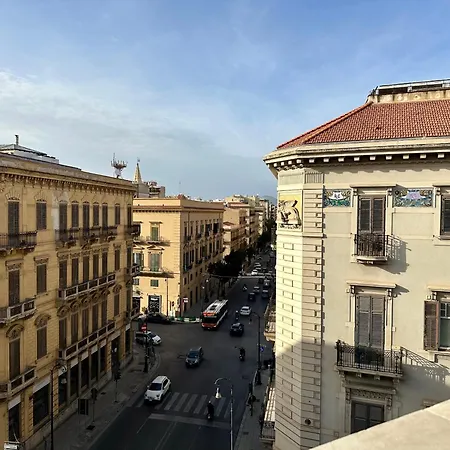 Palazzo Liberty Unique By Geocharme Παλέρμο
