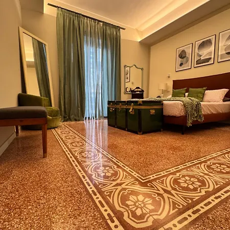 Luxury Cathedral Apartment
