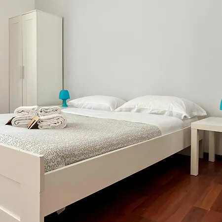 Guest house Castelnuovo #politeama *