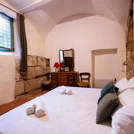 Principe Di Castelnuovo Historical לינה וארוחת בוקר *