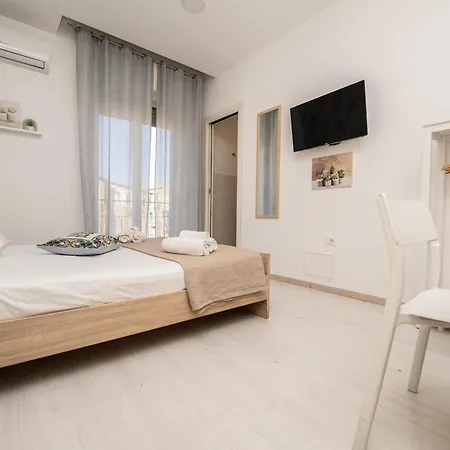 Guest house Central 128l *