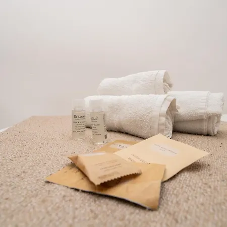 Central 128l Guest house *