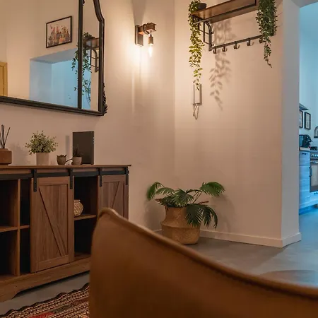 Rivoluzione9 Apartment